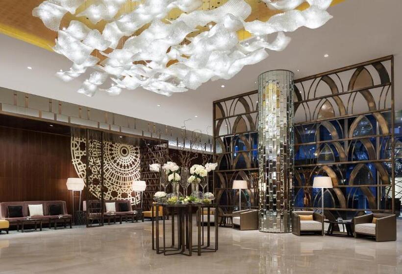 Люкс, Hyatt Regency Riyadh Olaya