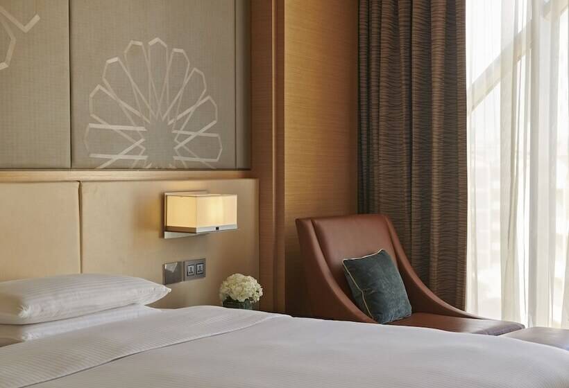 Номер Клуб, Hyatt Regency Riyadh Olaya