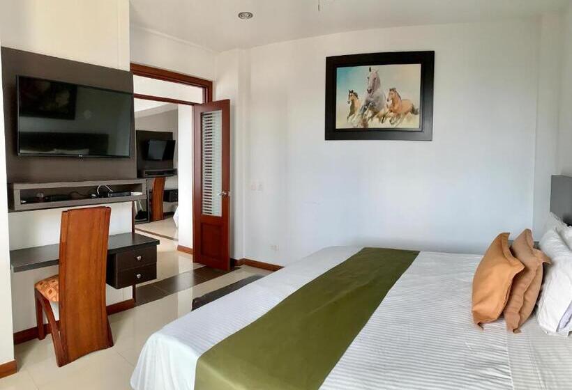 Президентский Люкс, Serenity Suites Casa Boutique