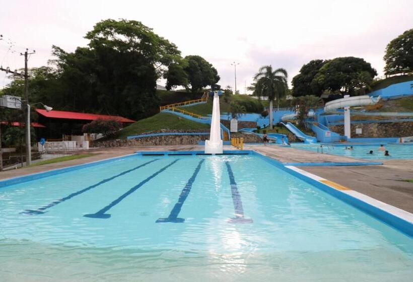 Четырехместный Номер Стандарт, Y Parque Acuatico Agua Sol Alegria