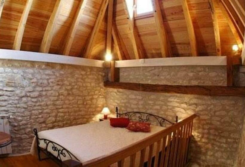 Номер Стандарт, Auberge Du Canabal