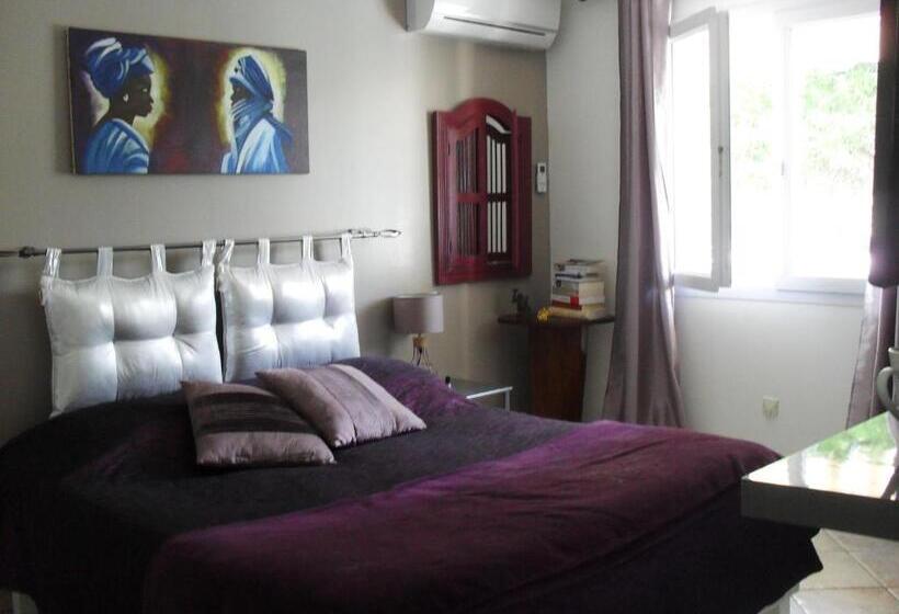 غرفة ديلوكس, Chambre D Hote Veronique