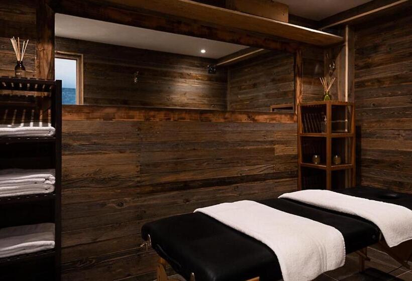 Номер Deluxe, Black Diamond Lodge
