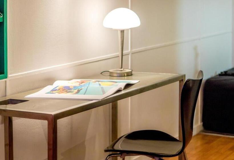 Номер Deluxe Вид на Парк, Le Corbusier