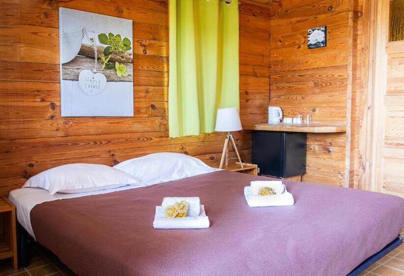 غرفة سوبيريور مطلّة علي البحر مزودة بشُرفة, Mare E Monti