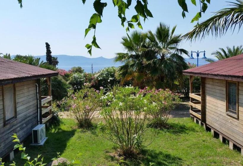 غرفة سوبيريور ثلاثية, Mare E Monti