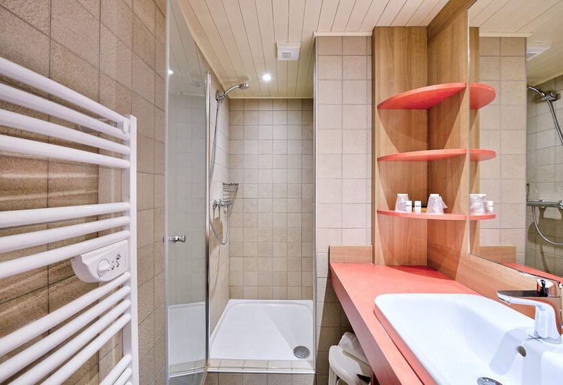 Апартаменты 2 Спальни, Village Club Les Tavaillons