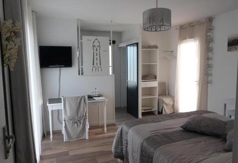 Номер Deluxe с Террасой, Maison Lucilda