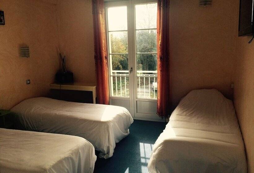 اتاق استاندارد سه نفره, Family Hôtel