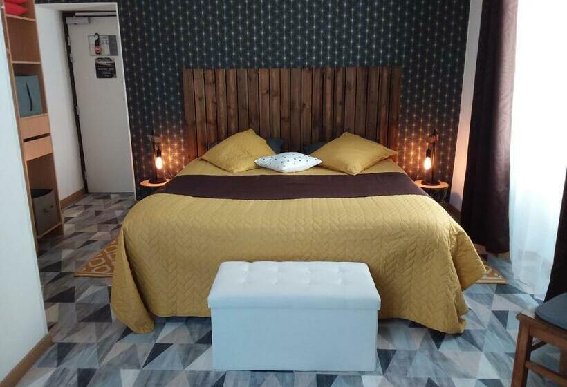 Номер Стандарт, Hôtel Du Béarn