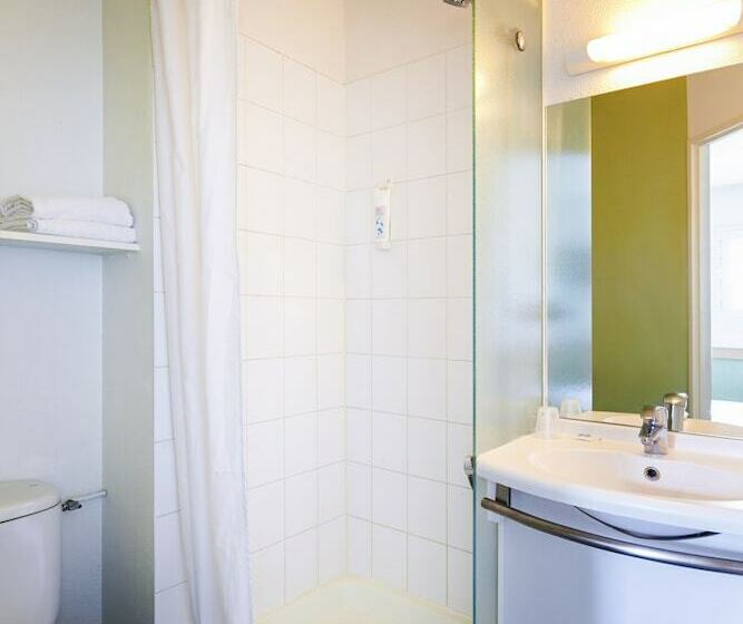 Номер Стандарт, Ibis Budget Chartres