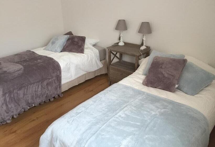 منزل غرفتين نوم, Bienvenue Chez Nous