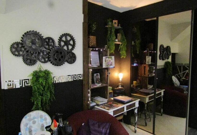 Номер Стандарт, Chambre D'hôtes Au Nid Du Thil