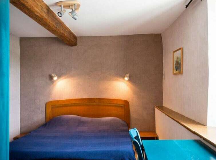 غرفة قياسية ثلاثية, Domaine Bellelauze