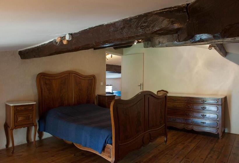 غرفة قياسية ثلاثية, Domaine Bellelauze