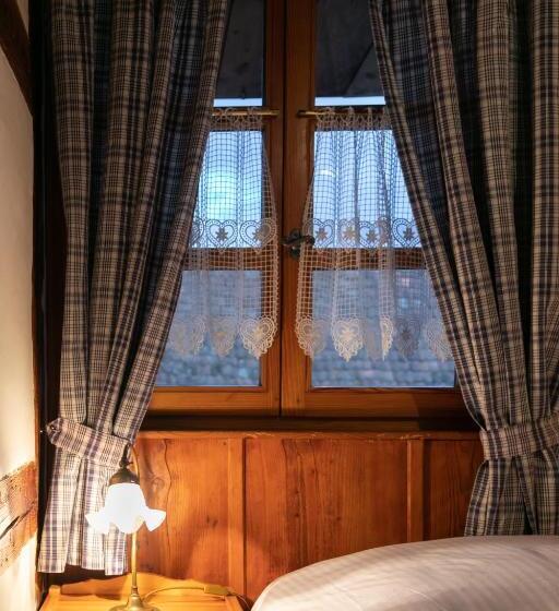 Студио Стандарт с Балконом, Le Gambrinus Restaurant Et Chambres D Hôtes