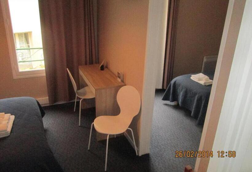 Номер Стандарт Трехместный, Hôtel Restaurant Le Blueberry