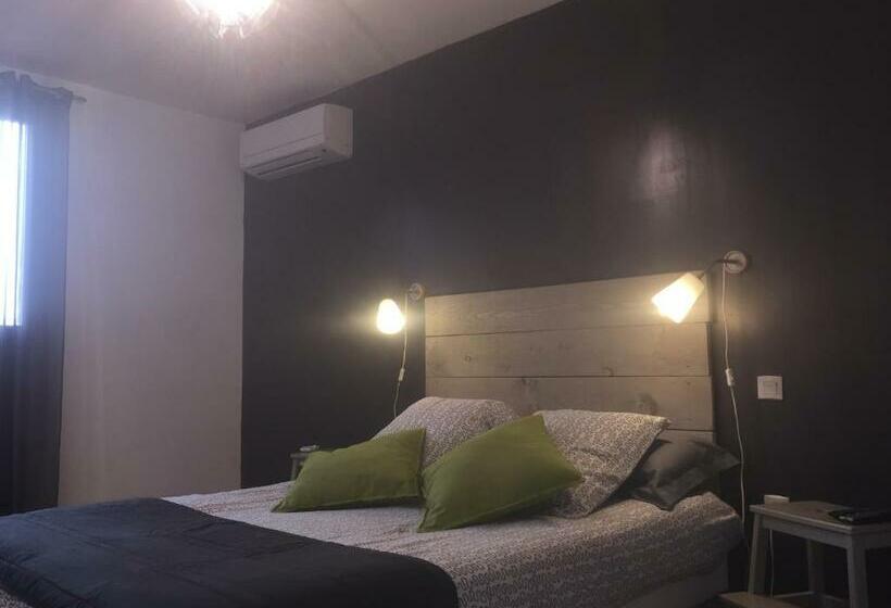 Семейный Номер, Hôtel U Passa Tempu
