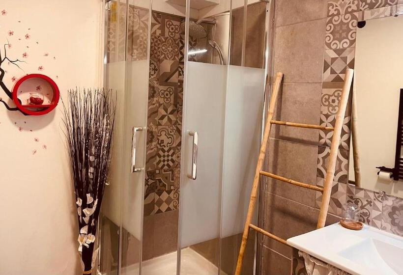 Семейный Номер, Hôtel U Passa Tempu