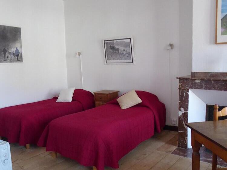 Четырехместный Номер Стандарт, Auberge Du Haut Salat