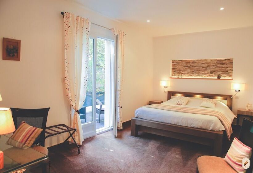 Family Suite, Domaine De L Echassier, The Originals Relais