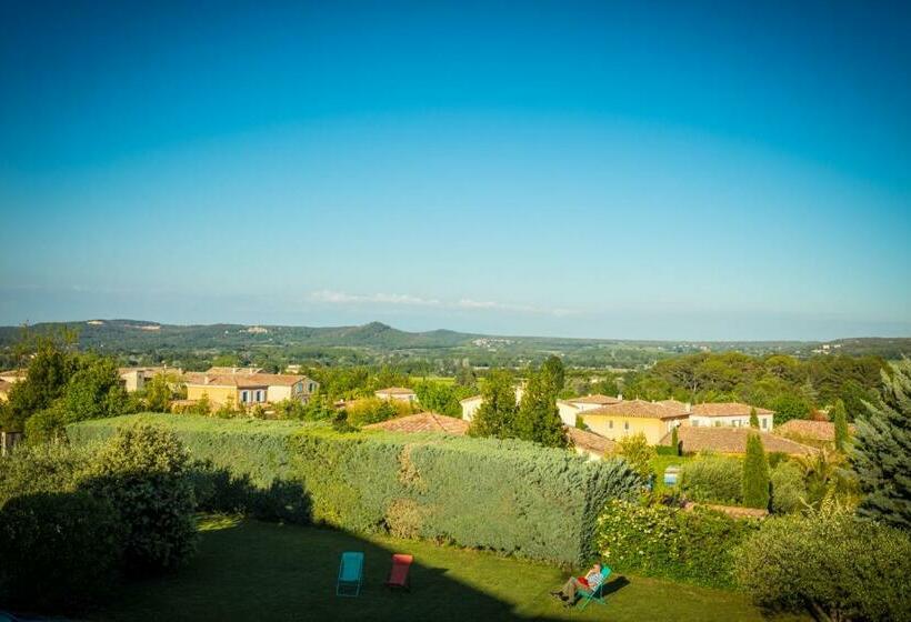 اتاق استاندارد, Le Saintgenies