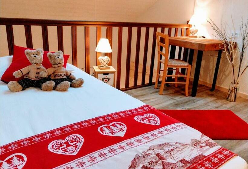Номер Стандарт Трехместный, Hôtel Le Vétiné