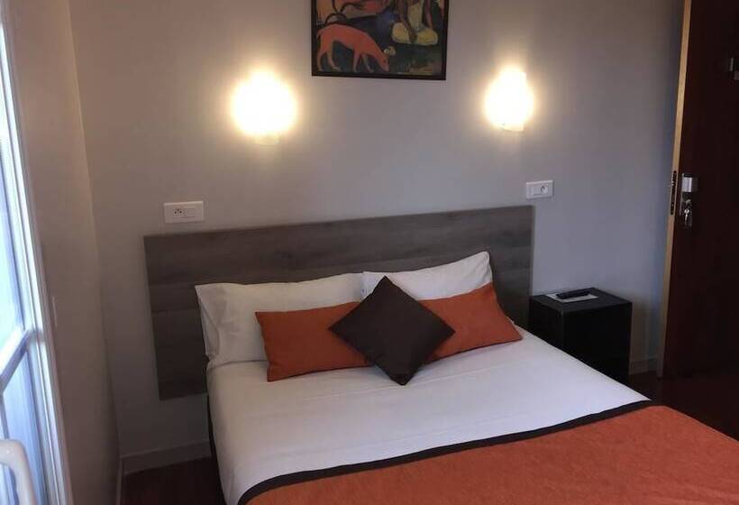 Номер Комфорт, Hôtel Vendôme