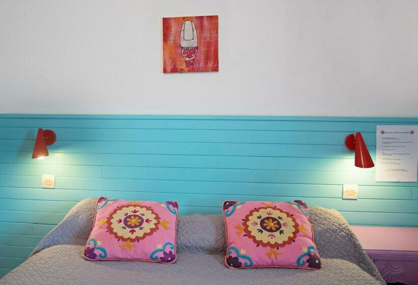 Номер Стандарт Вид на Сад, Motel Saint Georges D Oléron