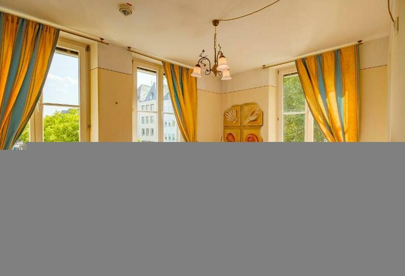 舒适型房间, Xii Apostel Albergo