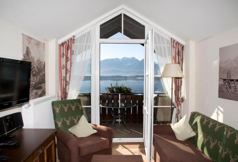 2 Bedrooms Apartment Lake View, Seehotel Hartung & Ferienappartements
