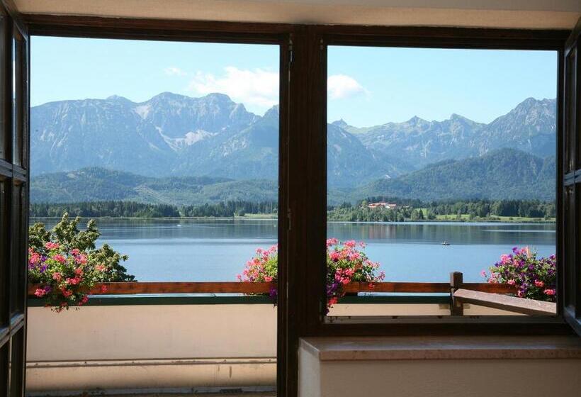1 Bedroom Apartment Lake View, Seehotel Hartung & Ferienappartements