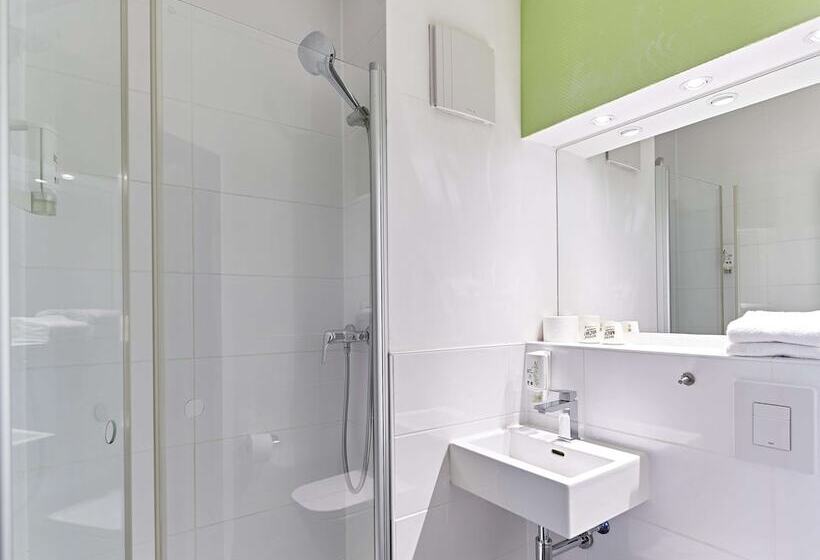 اتاق استاندارد, B&b Hotel Köln Airport
