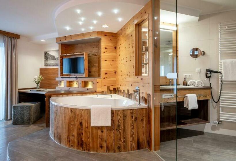 Номер Deluxe, Hüttenhof   Wellnesshotel & Luxus Bergchalets   Adults Only
