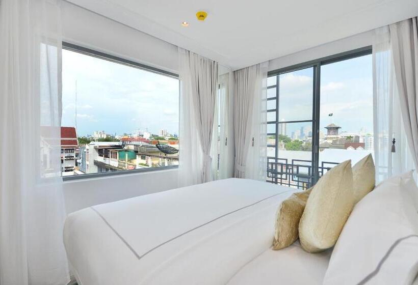 سوئیت پریمیوم, Riva Arun Bangkok