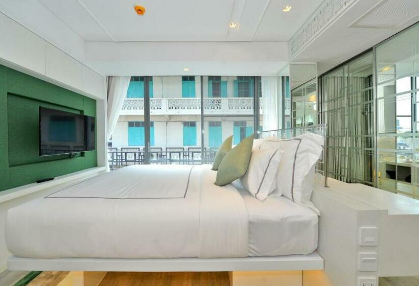 اتاق سوپریور, Riva Arun Bangkok
