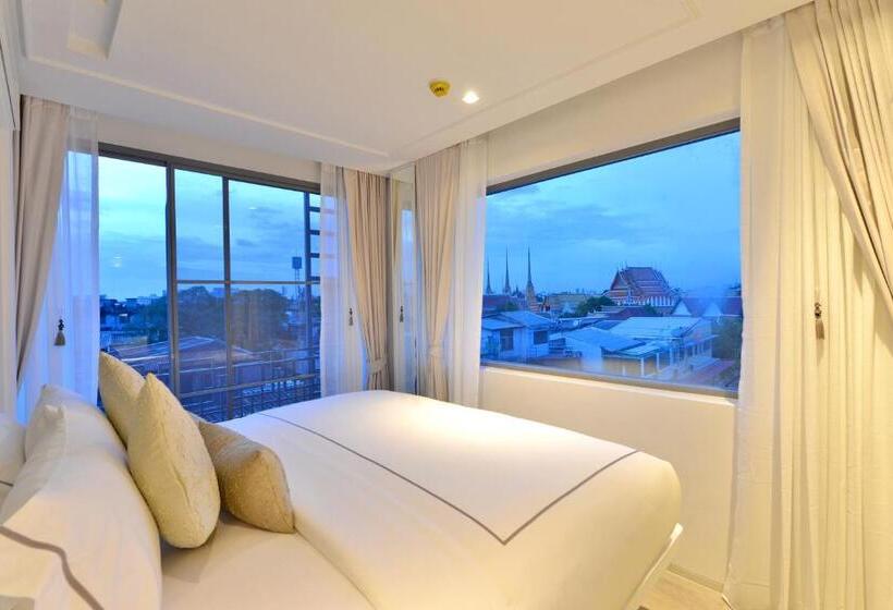 سوئیت پریمیوم, Riva Arun Bangkok