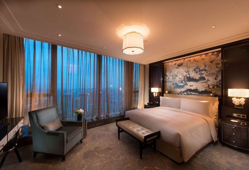 سوئیت با تخت بزرگ, Waldorf Astoria Chengdu