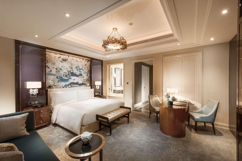 اتاق لوکس با تخت بزرگ, Waldorf Astoria Chengdu