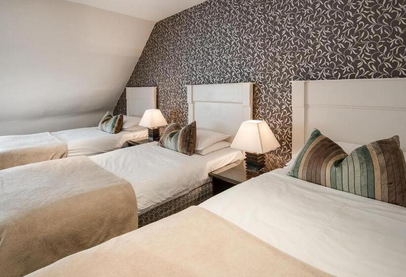 Трехместный Номер Классика, Queenshead Hotel Kelso