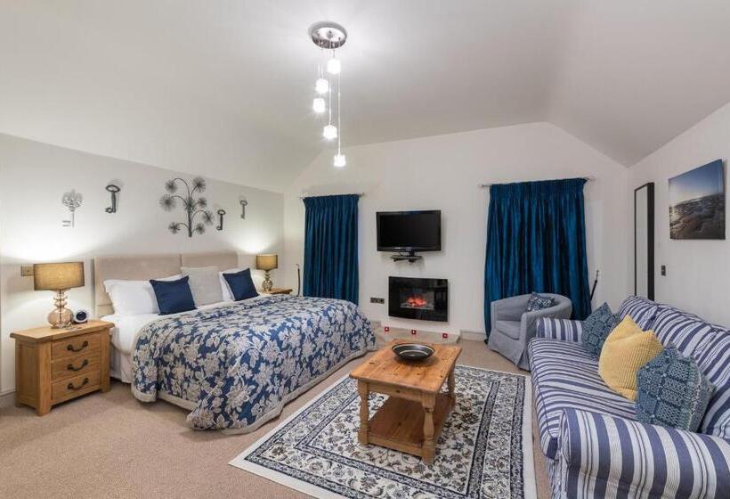 Апартаменты Deluxe 1 Спальня, Canaston Oaks