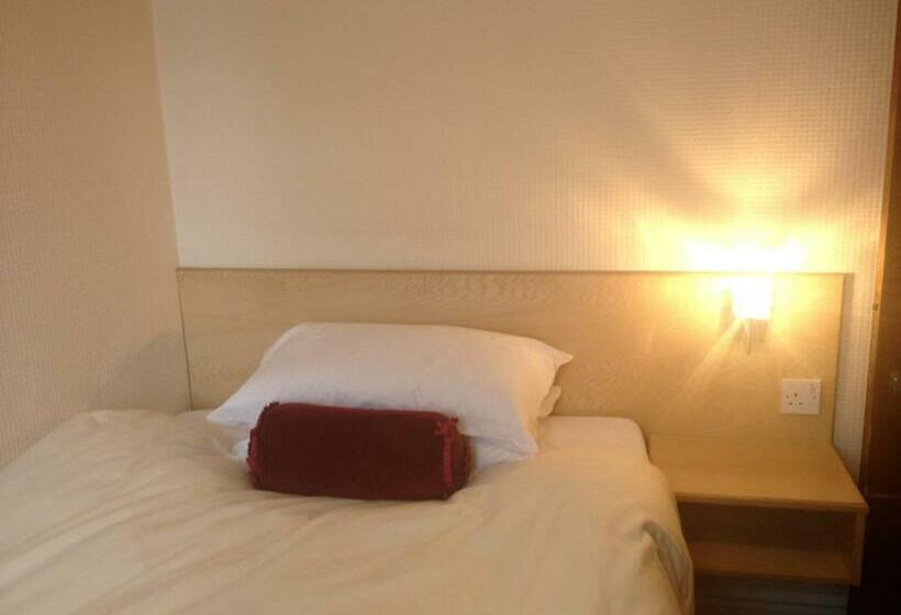 اتاق استاندارد یک نفره, Elmdon Lodge