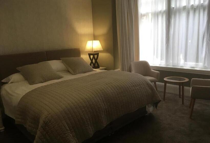 اتاق سوپریور با تخت بزرگ, Elmdon Lodge