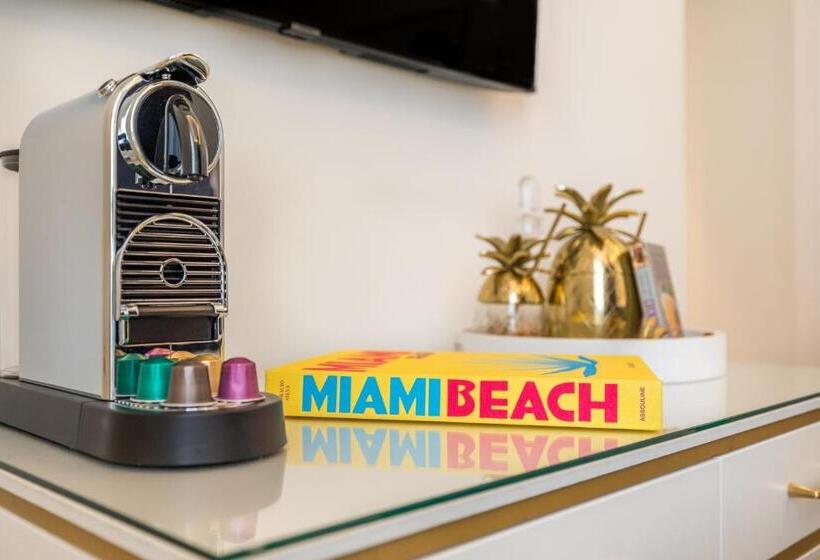 غرفة قياسية, The Nici