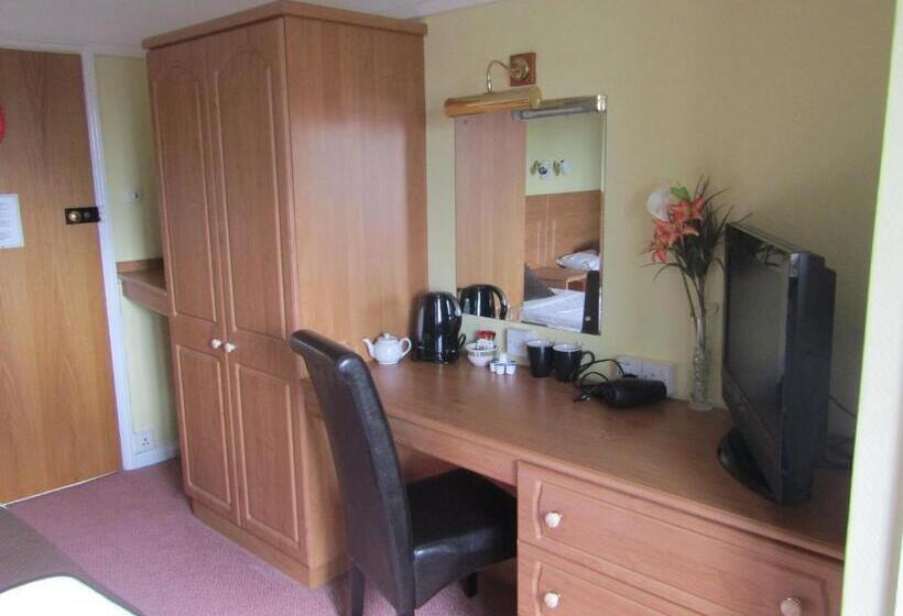 Номер Стандарт, Hunters Lodge