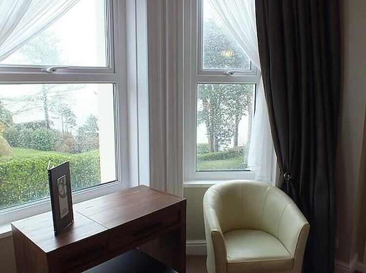 غرفة قياسية, The Park