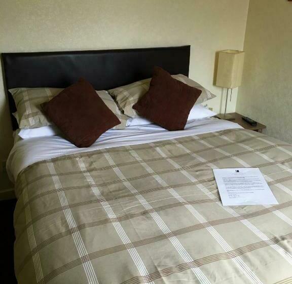 Номер Стандарт, Redbeck Motel