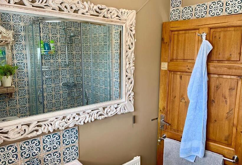 Номер Стандарт, Sw Bed & Breakfast