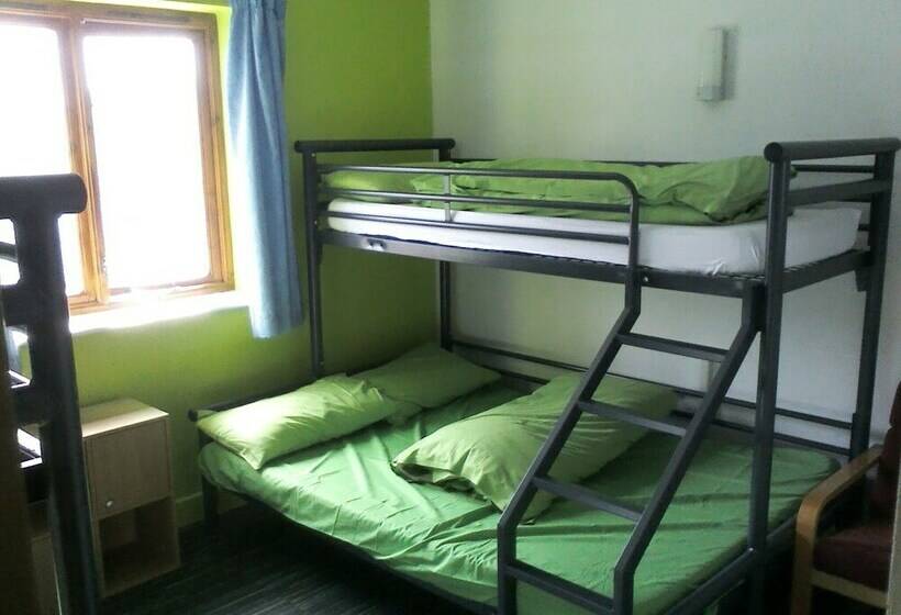 Номер Стандарт Двуспальная Кровать, Yha Littlehampton   Hostel