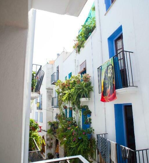 Quarto Estandar, Dios Esta Bien